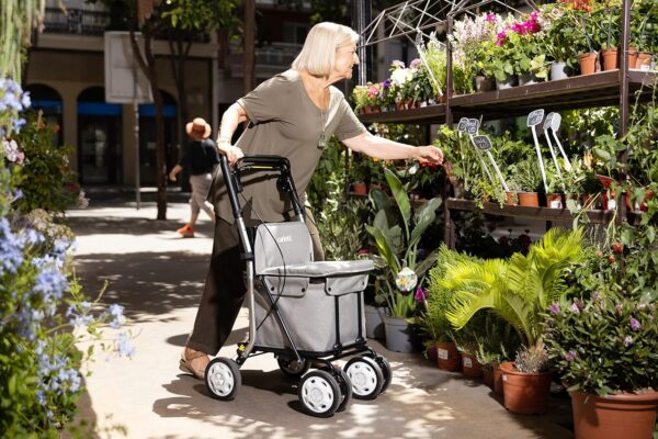 Carlett – Carro de la Compra y Andador con Asiento para Ancianos - Carrito Plegable para Supermercado de 4 Ruedas, con Bolsa Extraíble 29L/15kg – Modelo Comfort, Color Verde - Image 6