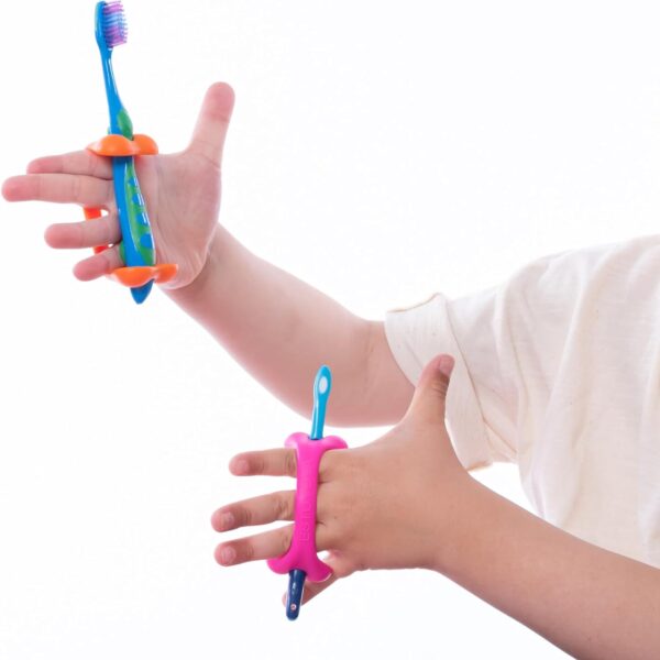 AIDBONES Puño Terapéutico Mano Bebé, Sujeción Infantil, Adaptador Cubiertos Pediátrico, Juego Inclusivo, Autismo, Falta Extremidades, Sindactilia, Parálisis, Síndromes (Pack de 2, Rosa 10 cm) - Image 3