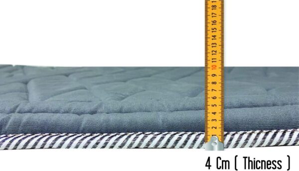 Alfombra de oración extra acolchada suave y acolchada perfecta para personas mayores o personas con problemas de rodilla, regalo musulmán, regalo islámico, regalo de Ramadán (forma Mihrab, 6) - Image 2