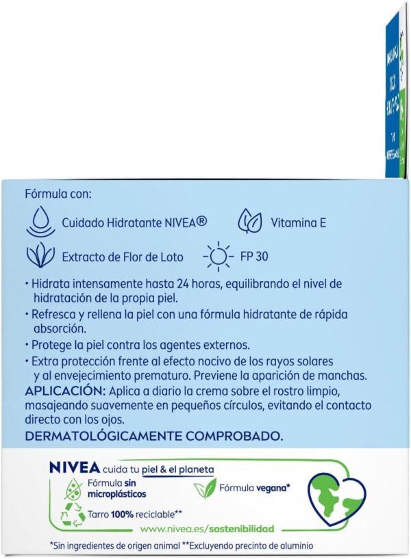 NIVEA Crema de Día Refrescante FP30 (1 x 50 ml), crema hidratante facial con vitamina E, crema refrescante para piel normal y mixta con protección solar - Image 2