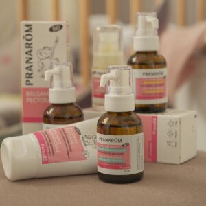 PRANAROM – PranaBB – Aceite de Masaje – Manzanilla Romana – Favorece el Sueño y la Relajación a la Hora de Acostarse – Calma y Crea un Momento Especial de Relajación – 30ml