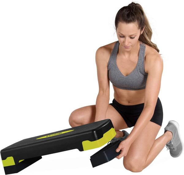 Plataforma de Paso aeróbico Tone Fitness | Paso de Ejercicio | Tamaños completos y compactos - Image 5