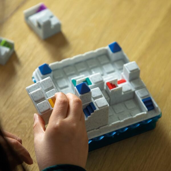 Smart Games - Escapa De Atlantis | Rompecabezas Niños | Juego De Mesa 8 Años O Más | Juegos Para Niños | Regalos Niños 8 Años O Más | Juego Mesa Piezas 3d - Image 4
