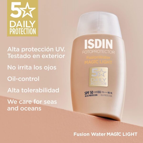 Fotoprotector ISDIN Fusion Water Color Light SPF 50, Protector Solar Facial con Color, Ligero e Hidratante, Cobertura Natural, Efecto Buena Cara, Disimula Imperfecciones, 50 ml - Image 6