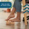 TheraFlow Masajeador Dual de Pies - Acupuntura Shiatsu Original - Madera - Talle XL con Rodillo de Acupresión para y Alivio de Fascitis Plantar - Con Gráfico de Reflexología Podal y Manual de Uso - XL - Image 7