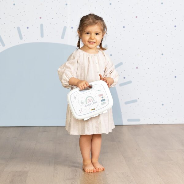 Smoby- Maletín Pediatra Baby Care- para el Cuidado de la Salud de Tus Muñecos, 19 Accesorios, Estetoscopio, Jeringuilla, Termómetro, Libreta, A Partir 3 años (7600240306), Exclusivo en Amazon - Image 3
