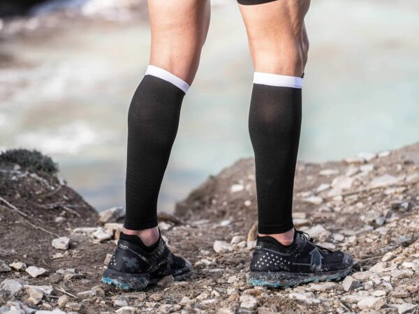 Compressport R2V2 - Manga de compresión para las pantorrillas - Protección muscular, rendimiento y recuperación para el deporte - Ultraligero y anti-fatiga - Correr, Ciclismo, Trail y Triatlón - Image 7