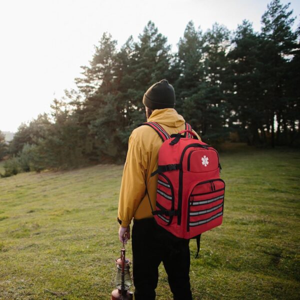 Lyirfan Mochila de primeros auxilios, mochila médica vacía de emergencia, con tira reflectante para camping, senderismo, guardería al aire libre, color rojo (solo bolsa) - Image 6