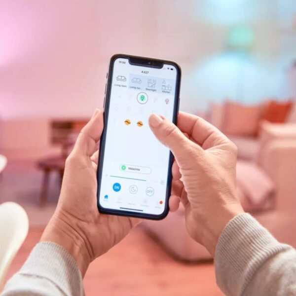 WiZ - Enchufe inteligente con medidor de consumo, Control inteligente a través de Voz/App, compatible con Alexa y Google Home y Tecnología SpaceSense - Image 9