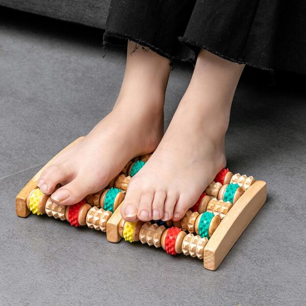 WSNDM Masajeador De Pies De Color De 6 Filas De Rodillos, Masajeador De Pies De Madera De Los Pies Para Reflexología Del Pie,Fascitis Plantar,Alivia El Dolor, Relaja y Reduce El Estrés - Image 2
